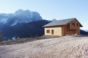 Das Holzhaus ist der Inbegriff des nachhaltigen Bauens. Foto Eugen Happacher