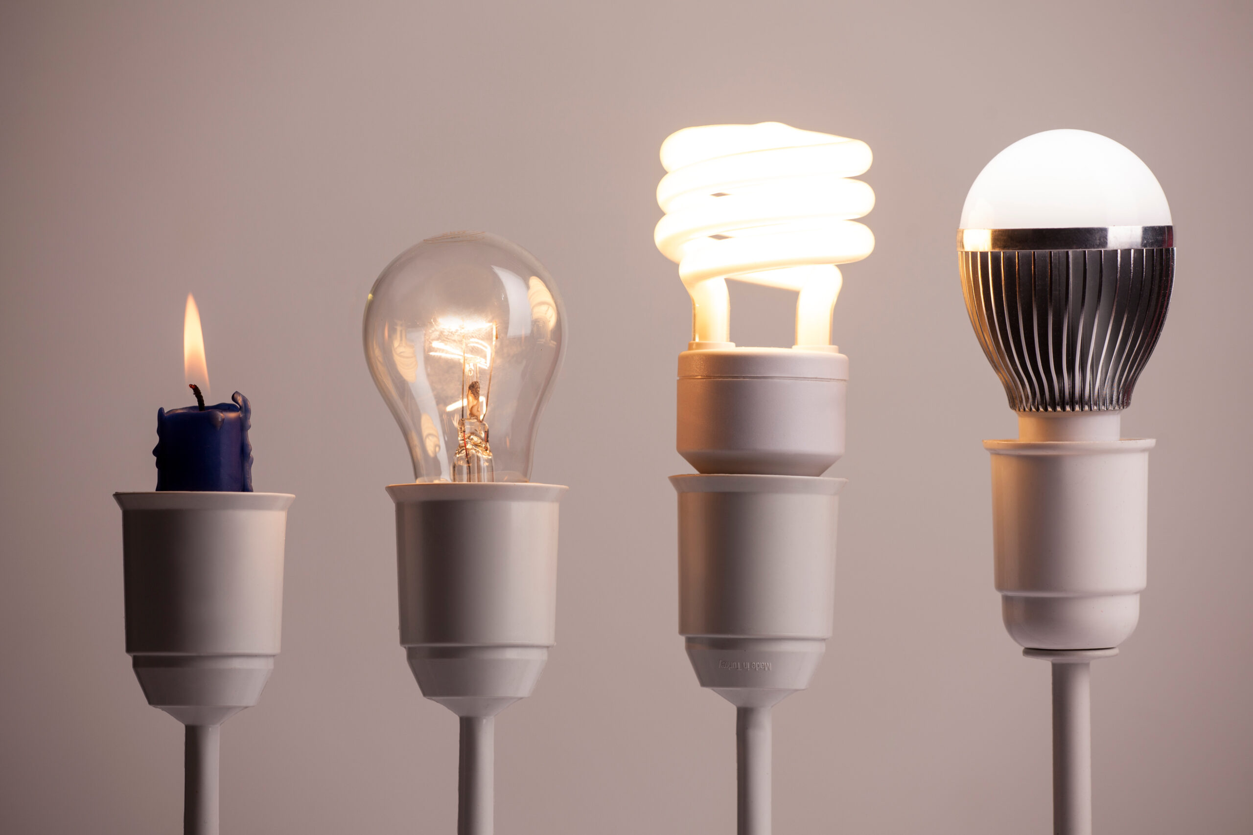 Unter dem Gesichtspunkt der Nachhaltigkeit sind LED Leuchtmittel eindeutig im Vorteil. Foto © vladimirfloyd stock adobe